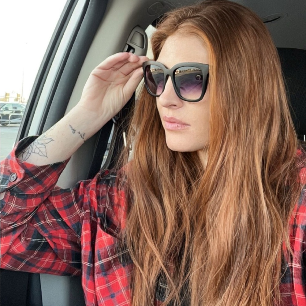 Meet your Posher, Rebecca